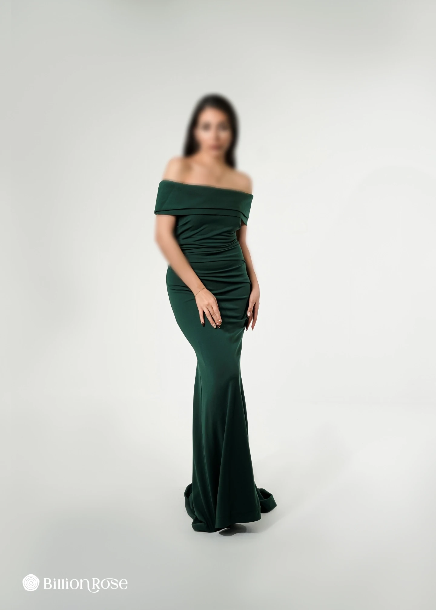 r75 لباس ماکسی مجلسی با یقه قایقی برگردان