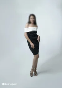 لباس مجلسی کوتاه با یقه قایقی برگردان