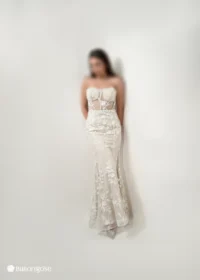 ماکسی مجلسی دکلته با طرح برجسته گل