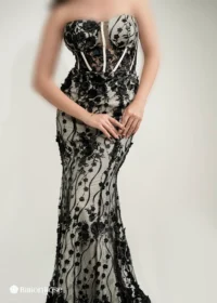 ماکسی مجلسی دکلته با طرح برجسته گل