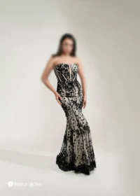 ماکسی مجلسی دکلته با طرح برجسته گل