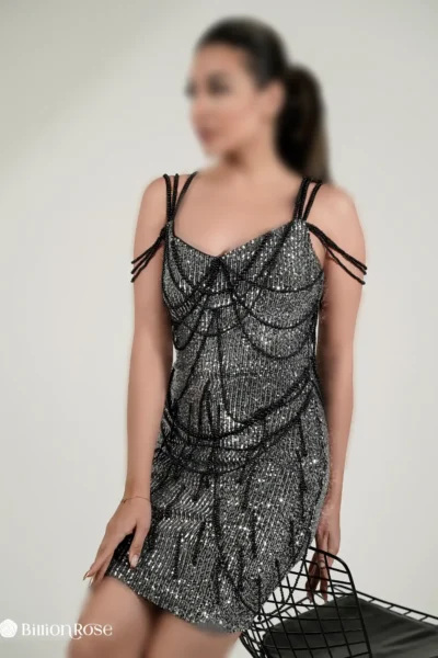 مینی مجلسی با سرشانه بندی مروارید دوزی شده