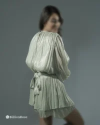 لباس کوتاه مجلسی با آستین پف دار مدل چین دار