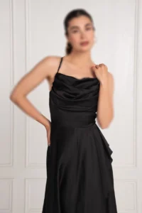 لباس بلند مجلسی با یقه دراپه