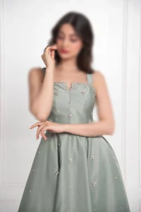 ملکسی مجلسی مروارید دوزی شده