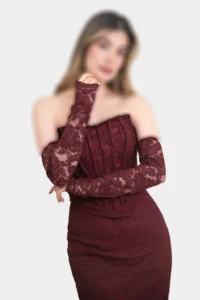 ماکسی دانتل مجلسی با یقه دکلته