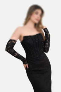 ماکسی دانتل مجلسی با یقه دکلته