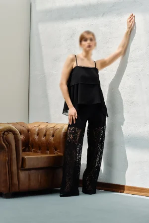 شومیز زنانه سرشانه بندی