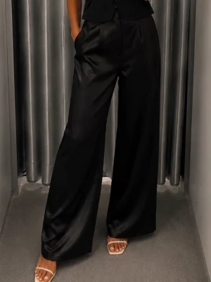 شلوار زنانه