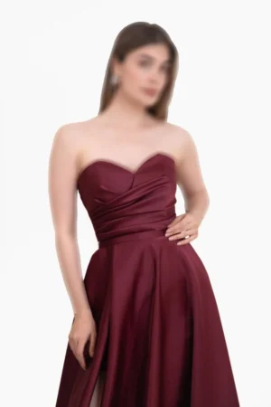 لباس ماکسی مجلسی ساتن با طرح یقه دکلته